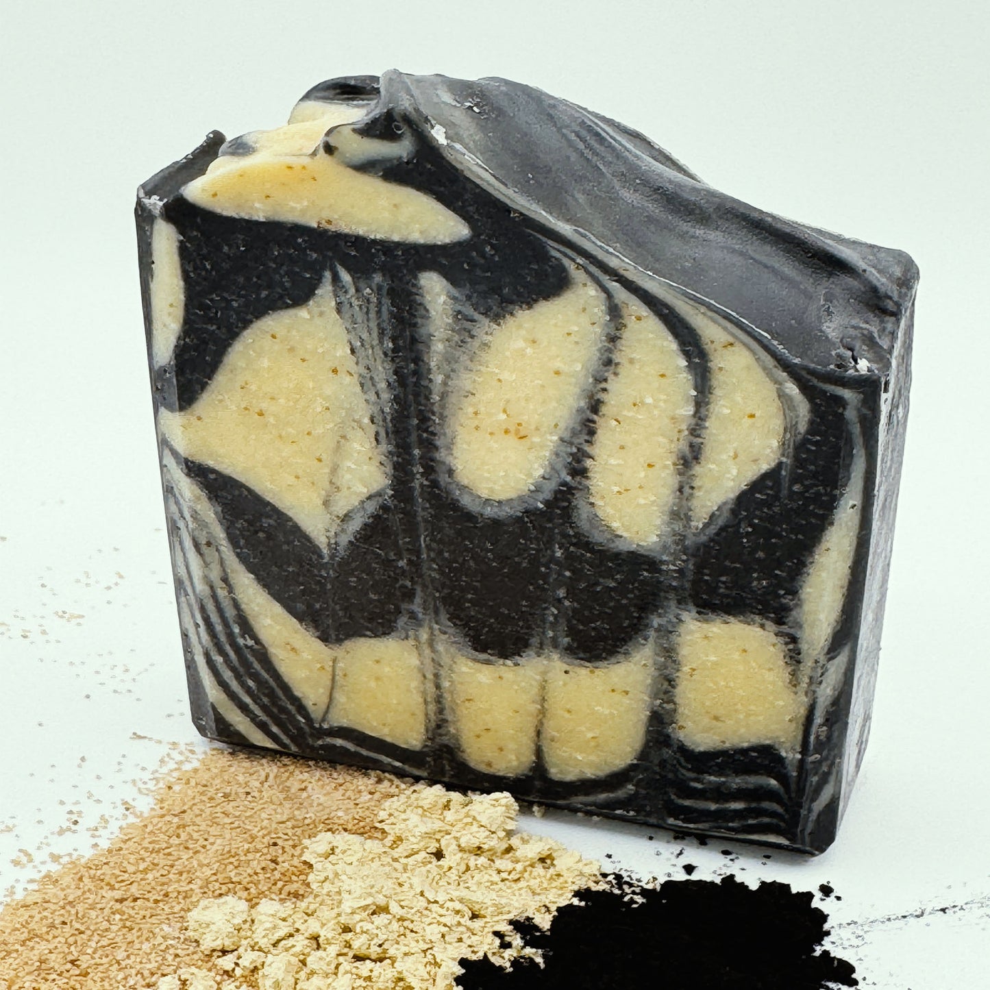 Lemon, Black Pepper & Litsea